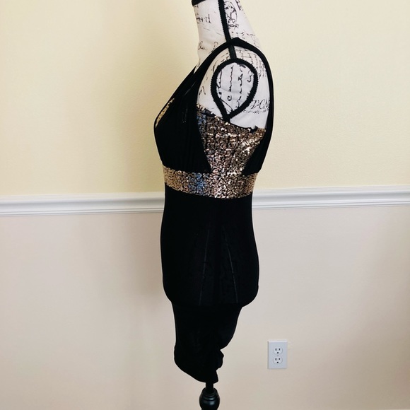BODY CON SEXY GOLD SEQUINS & BLACK COCKTAIL DRESS - Picture 3 of 4